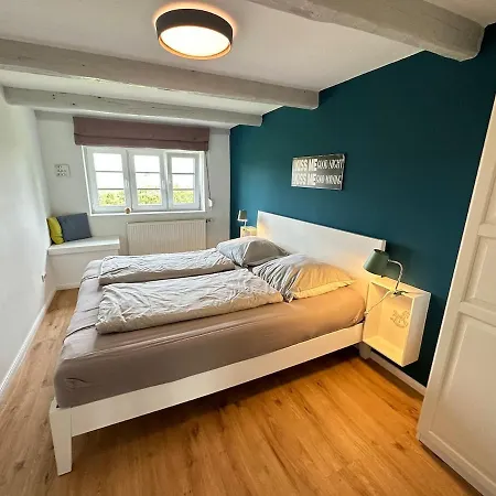 Deichgut Gemuetliches Reetdachhaus Nahe St Peter-ording * Osterhever