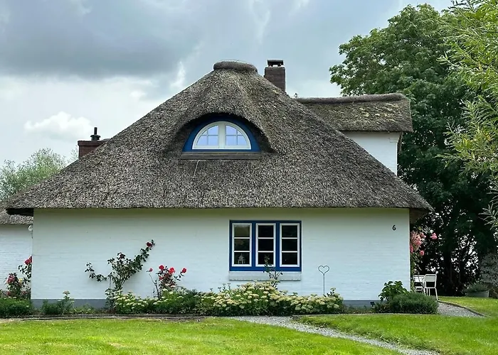 Deichgut Gemuetliches Reetdachhaus Nahe St Peter-ording Vakantiehuis Osterhever